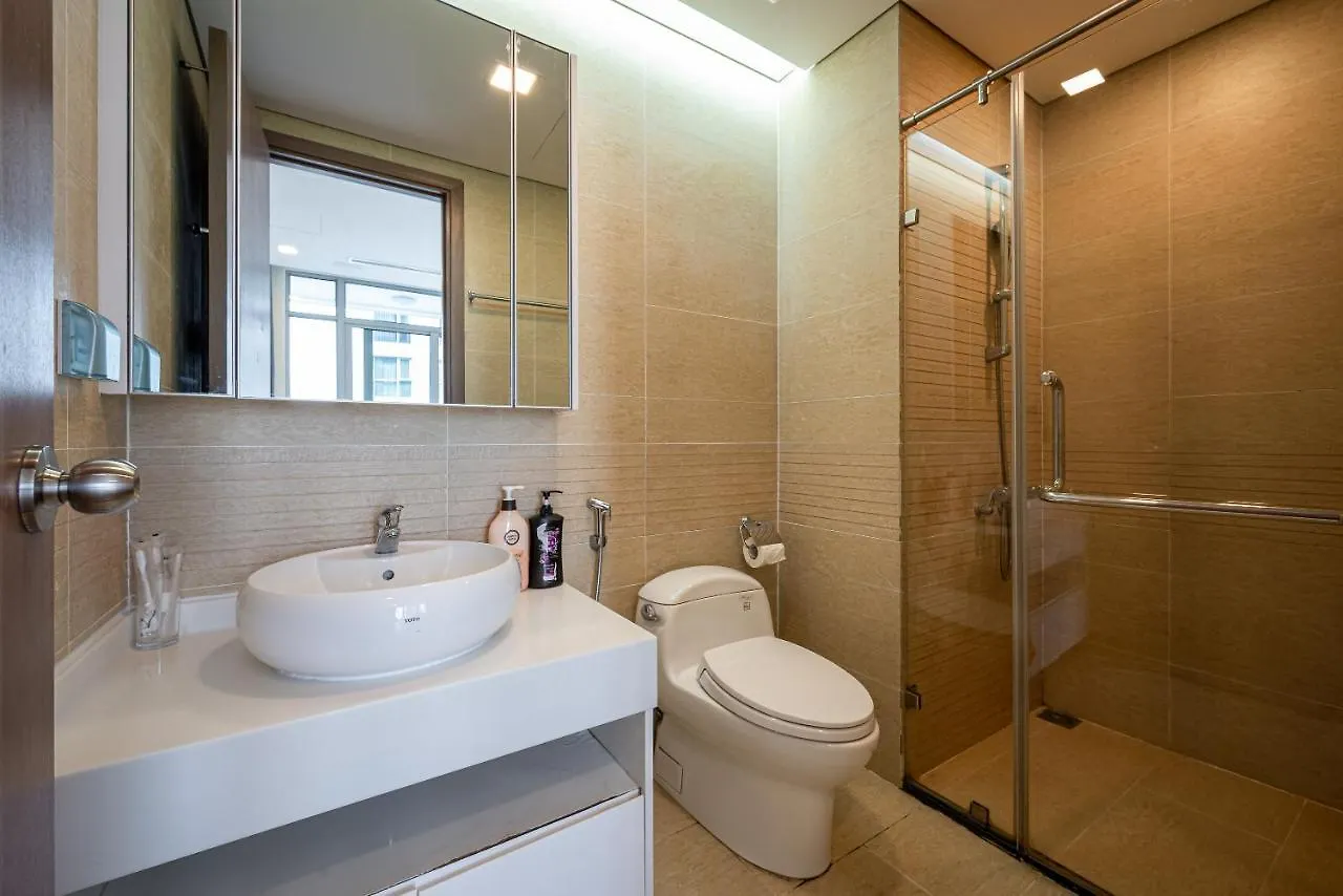 Vinhome Central Park Apartment - Landmark 81 Ho Chi Minh City
